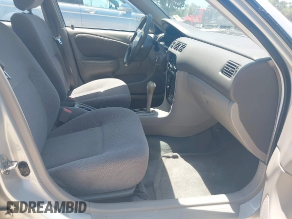 2001 Chevrolet Prizm with VIN 1Y1SK52861Z421412, listed as a IAAI auction lot 42535992 with 72,632 mi miles and . Bid and sale history available at DreamBid. Image 5.