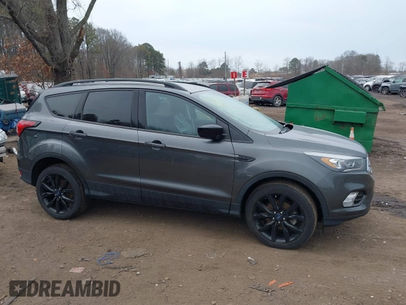 2019 Ford Escape SE with VIN 1FMCU0GDXKUB29364, listed as a IAAI auction lot 41673950 with 65,722 mi miles. Bid and sale history available at carsss.com. Image 13.