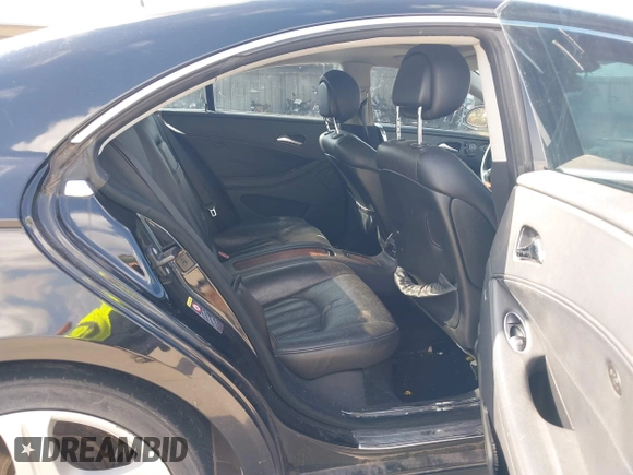 2006 Mercedes-Benz CLS 500 with VIN WDDDJ75X76A035513, listed as a IAAI auction lot 42426134 with Not provided miles and . Bid and sale history available at DreamBid. Image 8.