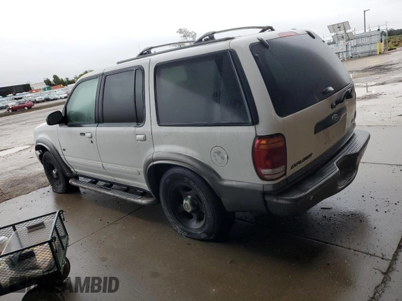 2000 Ford Explorer XLT z VIN 1FMZU73E2YZB82279, wystawiony jako Copart lot #86607864 z przebiegiem 46 620 mil mil oraz Szkody całkowita. Historia ofert i sprzedaży dostępna na DreamBid. Obrazek 2.