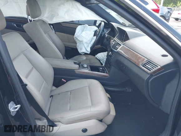 2010 Mercedes-Benz E 350 Luxury with VIN WDDHF5GB4AA112209, listed as a IAAI auction lot 41942951 with 138,011 mi miles and . Bid and sale history available at carsss.com. Image 5.