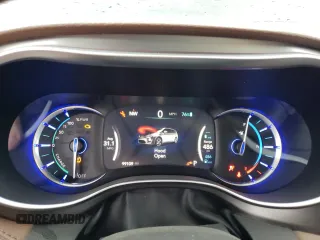 2018 Chrysler Pacifica Hybrid Limited with VIN 2C4RC1N7XJR230386, listed as a Copart auction lot 47252655 with 99,109 mi miles and Salvage title. Bid and sale history available at DreamBid. Image 9.