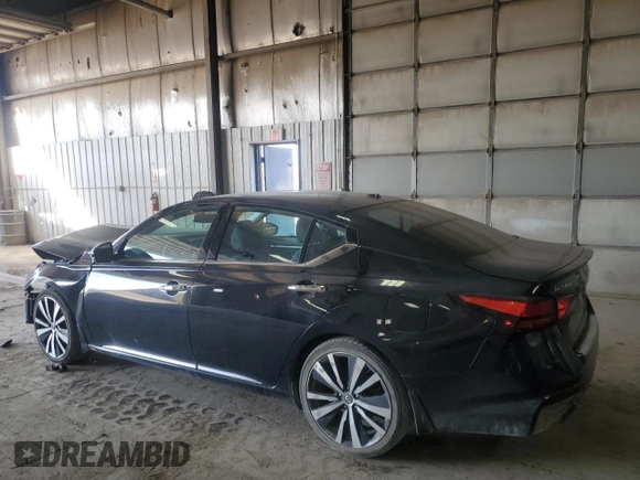 2019 Nissan Altima 2.5 Platinum with VIN 1N4BL4FV6KC179520, listed as a Copart auction lot 48404465 with 70,190 mi miles and Salvage Title. Bid and sale history available at carsss.com. Image 2.