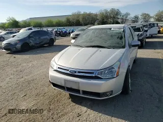 2008 Ford Focus SE z VIN 1FAHP33N38W217516, wystawiony jako Copart lot #54433985 z przebiegiem 139 503 mil mil oraz Szkoda całkowita • Salvage title. Historia ofert i sprzedaży dostępna na DreamBid. Obrazek 13.