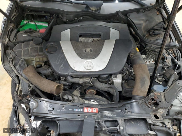 2006 Mercedes-Benz CLK-Class 3.5L with VIN WDBTK56J66F169464, listed as a Copart auction lot 86990314 with 173,705 mi miles and Salvage Title. Bid and sale history available at carsss.com. Image 12.