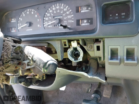 1993 Toyota T100 z VIN JT4VD20CXP0005278, wystawiony jako IAAI lot #42159540 z przebiegiem 110 334 mil mil oraz . Historia ofert i sprzedaży dostępna na DreamBid. Obrazek 6.