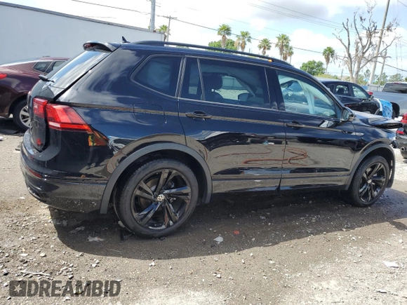 2024 Volkswagen Tiguan SE R-Line Black with VIN 3VVCB7AX3RM070602, listed as a Copart auction lot 51144845 with 10,008 mi miles and Non repairable. Bid and sale history available at DreamBid. Image 3.