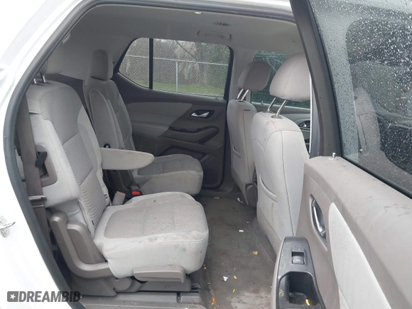 2019 Chevrolet Traverse LT Cloth with VIN 1GNERGKW0KJ221320, listed as a IAAI auction lot 41827836 with 151,893 mi miles. Bid and sale history available at carsss.com. Image 8.