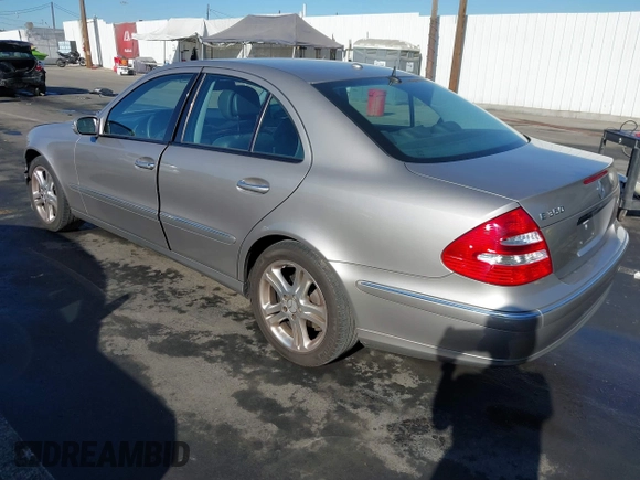 2006 Mercedes-Benz E-Class 3.5L with VIN WDBUF56JX6A959436, listed as a IAAI auction lot 41139788 with 99,915 mi miles. Bid and sale history available at carsss.com. Image 3.