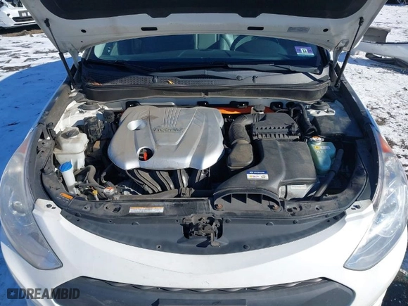 2015 Hyundai Sonata Hybrid Limited with VIN KMHEC4A41FA135590, listed as a IAAI auction lot 41274182 with 125,391 mi miles. Bid and sale history available at carsss.com. Image 10.