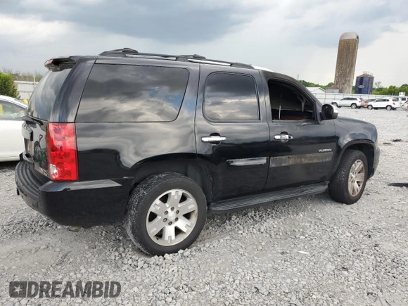 2008 GMC Yukon SLT w/4SB with VIN 1GKFC13J78R229931, listed as a Copart auction lot 61389524 with 0 mi miles and Salvage Title. Bid and sale history available at carsss.com. Image 3.