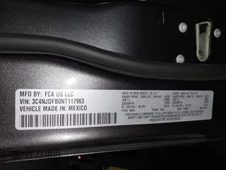 2022 Jeep Compass Latitude Lux с VIN 3C4NJDFB0NT117963, выставлен на аукционе IAAI как лот 42146133 с пробегом 57 003 миль миль и . История ставок и продаж доступна на DreamBid. Изображение 9.