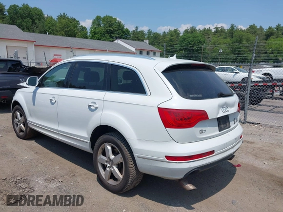 2012 Audi Q7 Premium Plus with VIN WA1LMAFE8CD008395, listed as a IAAI auction lot 42389891 with 157,131 mi miles and . Bid and sale history available at DreamBid. Image 3.
