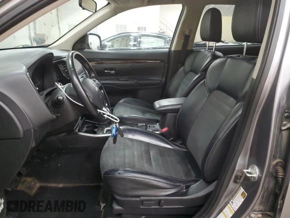 2019 Mitsubishi Outlander SE with VIN JA4AD3A33KZ050211, listed as a Copart auction lot 42005455 with 135,200 mi miles and Clean title. Bid and sale history available at DreamBid. Image 7.