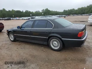 1997 BMW 7 Series 740iL z VIN WBAGJ8324VDM01488, wystawiony jako Copart lot #57942315 z przebiegiem 183 273 mil mil oraz Tytuł czysty. Historia ofert i sprzedaży dostępna na DreamBid. Obrazek 2.