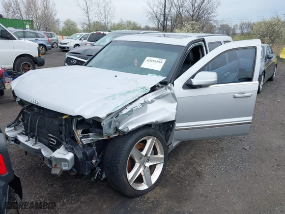 2007 Jeep Grand Cherokee SRT-8 with VIN 1J8HR78367C649237, listed as a IAAI auction lot 42019555 with 101,967 mi miles. Bid and sale history available at carsss.com. Image 2.