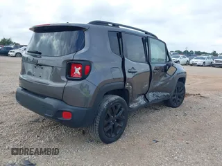 2017 Jeep Renegade Latitude с VIN ZACCJBBB5HPE59972, выставлен на аукционе IAAI как лот 40132369 с пробегом 121 679 миль миль и . История ставок и продаж доступна на DreamBid. Изображение 4.