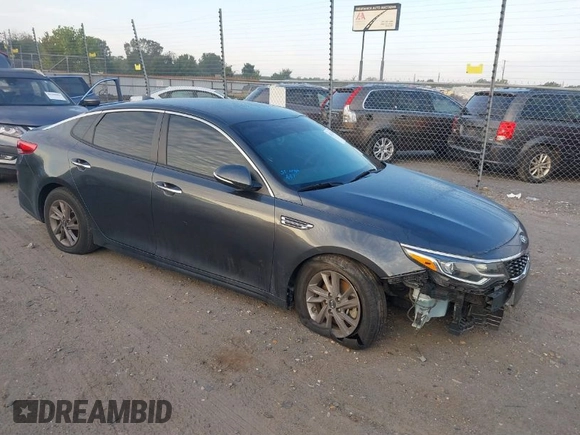 2020 Kia Optima LX with VIN 5XXGT4L30LG423750, listed as a IAAI auction lot 40321560 with 81,957 mi miles. Bid and sale history available at carsss.com. Image 1.