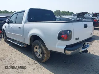 2001 Ford F-150 XLT z VIN 1FTRW07W81KB17508, wystawiony jako IAAI lot #42384253 z przebiegiem 278 756 mil mil oraz . Historia ofert i sprzedaży dostępna na DreamBid. Obrazek 3.