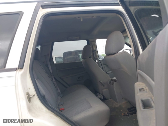 2006 Jeep Grand Cherokee Laredo with VIN 1J4GS48K06C172214, listed as a IAAI auction lot 41952499 with 167,208 mi miles. Bid and sale history available at carsss.com. Image 8.