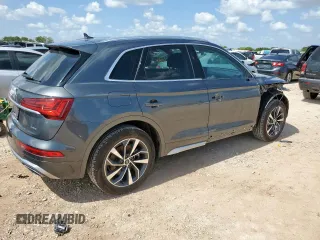 2023 Audi Q5 S line Premium Plus с VIN WA1EAAFY3P2060174, выставлен на аукционе Copart как лот 61779115 с пробегом 53 520 миль миль и Списание • Salvage title. История ставок и продаж доступна на DreamBid. Изображение 3.