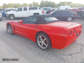 1998 Chevrolet Corvette with VIN 1G1YY32G7W5100799, listed as a IAAI auction lot 40437389 with 1 mi miles. Bid and sale history available at carsss.com. Image 3.