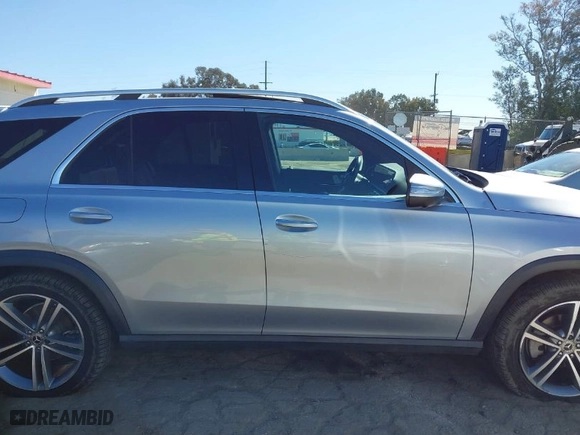 2022 Mercedes-Benz GLE with VIN 4JGFB4JB1NA763850, listed as a IAAI auction lot 41846390 with NaN miles. Bid and sale history available at carsss.com. Image 14.