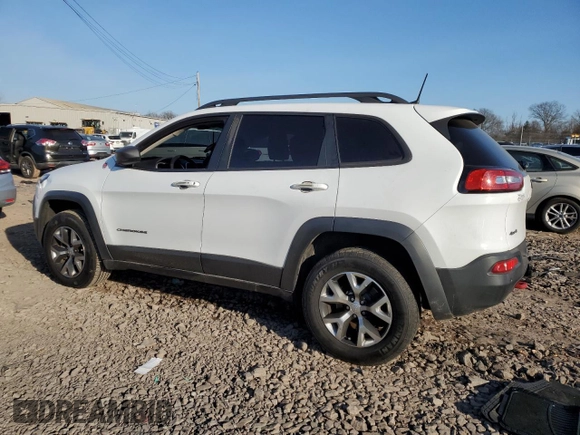 2018 Jeep Cherokee Trailhawk with VIN 1C4PJMBB0JD512787, listed as a Copart auction lot 48319185 with 0 mi miles and Salvage Title. Bid and sale history available at carsss.com. Image 2.