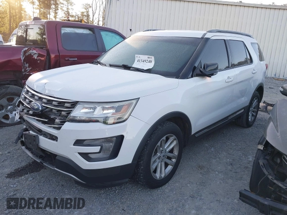 2017 Ford Explorer XLT with VIN 1FM5K7DH3HGD35390, listed as a IAAI auction lot 41349240 with 173,297 mi miles and . Bid and sale history available at carsss.com. Image 14.