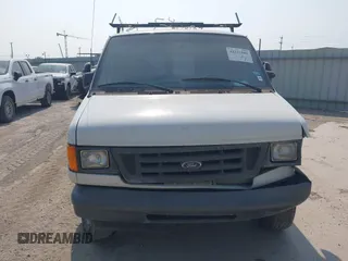 2007 Ford Econoline Cargo Commercial z VIN 1FTNE14W17DA65969, wystawiony jako IAAI lot #42221582 z przebiegiem 223 944 mil mil oraz . Historia ofert i sprzedaży dostępna na DreamBid. Obrazek 12.