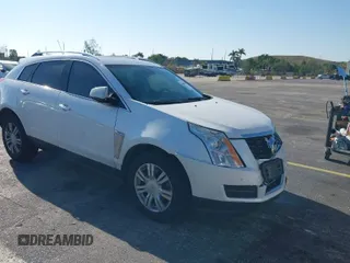 2016 Cadillac SRX Luxury Collection with VIN 3GYFNBE39GS548327, listed as a IAAI auction lot 41889611 with 140,670 mi miles. Bid and sale history available at carsss.com. Image 1.