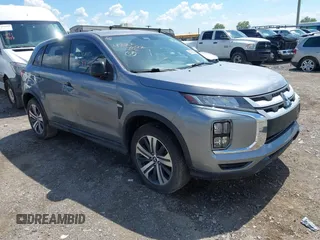 2021 Mitsubishi Outlander ES z VIN JA4ARUAUXMU022163, wystawiony jako IAAI lot #42222892 z przebiegiem 71 915 mil mil oraz . Historia ofert i sprzedaży dostępna na DreamBid. Obrazek 1.