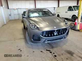 2023 Maserati Grecale Modena z VIN ZN682AVM3P7440115, wystawiony jako Copart lot #54240145 z przebiegiem Nie podano mil oraz Szkoda całkowita • Salvage title. Historia ofert i sprzedaży dostępna na DreamBid. Obrazek 15.