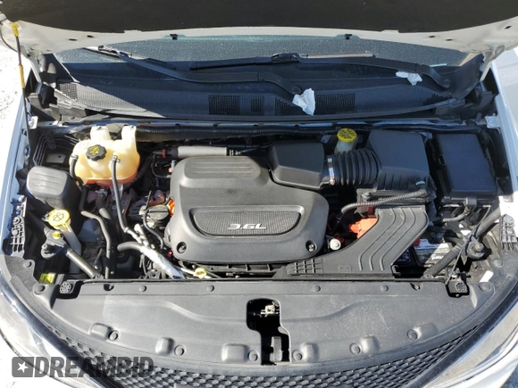 2018 Chrysler Pacifica Touring L Plus with VIN 2C4RC1EG3JR168247, listed as a Copart auction lot 49660405 with 262,393 mi miles and Salvage title. Bid and sale history available at DreamBid. Image 12.