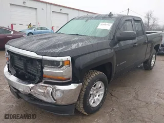 2017 Chevrolet Silverado 1500 LT with VIN 1GCVKREH9HZ170691, listed as a IAAI auction lot 41196713 with 111,189 mi miles. Bid and sale history available at carsss.com. Image 17.