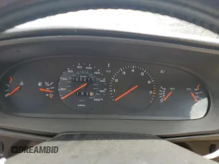 1995 Porsche 968 z VIN WP0CA296XSS840145, wystawiony jako Copart lot #68026874 z przebiegiem 105 017 mil mil oraz Szkody całkowita. Historia ofert i sprzedaży dostępna na DreamBid. Obrazek 9.