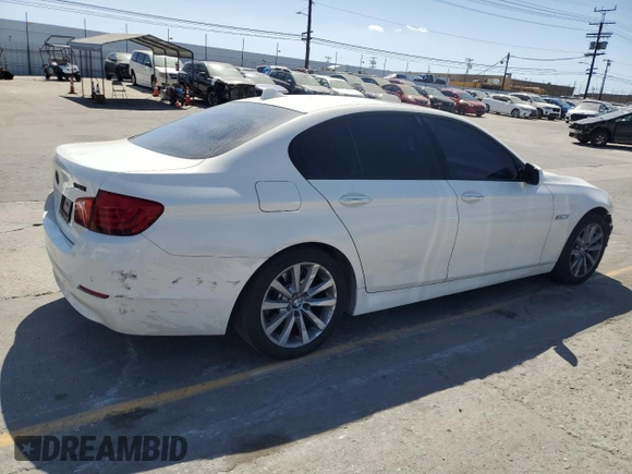 2012 BMW 5 Series 528i z VIN WBAXG5C57CDY30516, wystawiony jako Copart lot #55281415 z przebiegiem 97 908 mil mil oraz Szkoda całkowita • Salvage title. Historia ofert i sprzedaży dostępna na DreamBid. Obrazek 3.