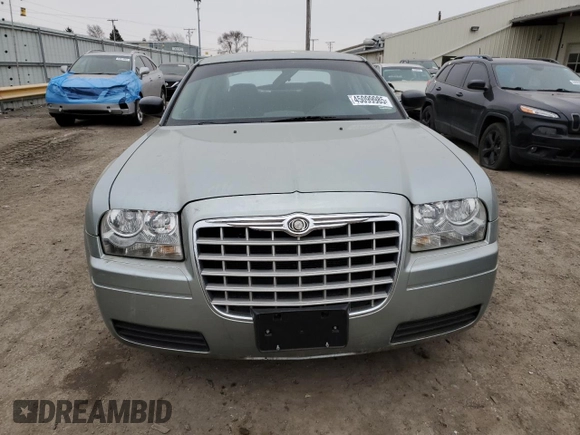 2006 Chrysler 300 with VIN 2C3KA43R96H484072, listed as a Copart auction lot 45099985 with 0 mi miles and Salvage Title. Bid and sale history available at carsss.com. Image 5.
