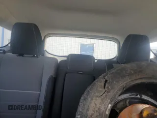 2013 Ford Escape SE с VIN 1FMCU9GX4DUA82835, выставлен на аукционе Copart как лот 58487185 с пробегом Не указан миль и Списание • Salvage title. История ставок и продаж доступна на DreamBid. Изображение 10.