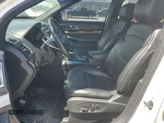 2017 Ford Explorer Platinum с VIN 1FM5K8HT2HGA66951, выставлен на аукционе Copart как лот 61423675 с пробегом 205 686 миль миль и Списание • Salvage title. История ставок и продаж доступна на DreamBid. Изображение 7.