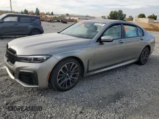 2021 BMW 7 Series 740i with VIN WBA7T2C07MCE46177, listed as a Copart auction lot 83207784 with 35,740 mi miles and Salvage Title. Bid and sale history available at carsss.com. Image 1.