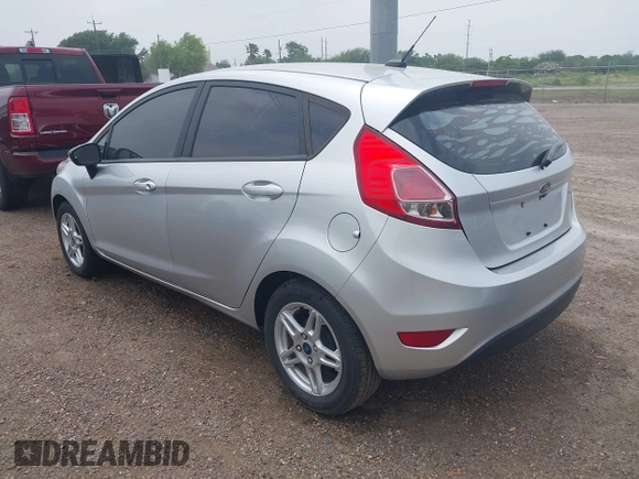 2019 Ford Fiesta SE with VIN 3FADP4EJ5KM142680, listed as a IAAI auction lot 41920513 with 92,902 mi miles. Bid and sale history available at carsss.com. Image 3.