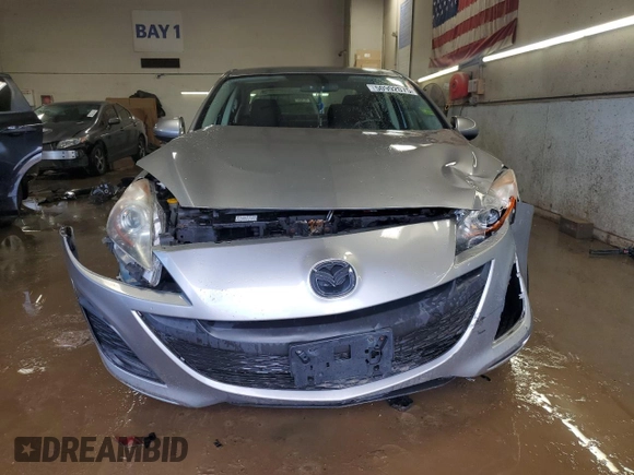 2011 Mazda Mazda3 i Sport with VIN JM1BL1UF2B1900917, listed as a Copart auction lot 50992075 with 131,166 mi miles and Salvage Title. Bid and sale history available at carsss.com. Image 5.
