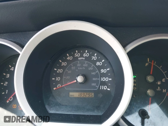 2007 Toyota 4Runner SR5 with VIN JTEZU14R878089768, listed as a IAAI auction lot 41997364 with 189,295 mi miles and . Bid and sale history available at DreamBid. Image 15.