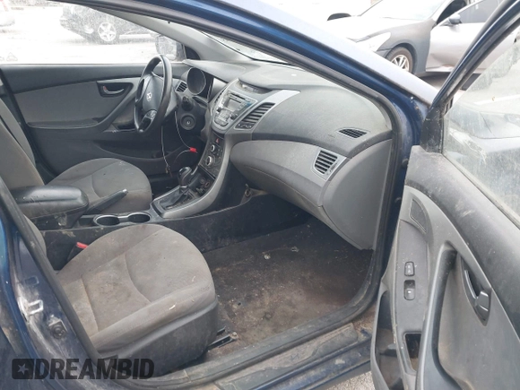 2016 Hyundai Elantra SE with VIN 5NPDH4AE7GH672890, listed as a IAAI auction lot 41087145 with 157,540 mi miles. Bid and sale history available at carsss.com. Image 5.