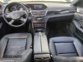 2012 Mercedes-Benz E 350 Luxury z VIN WDDHF5KB0CA590301, wystawiony jako Copart lot #56599885 z przebiegiem 115 802 mil mil oraz Szkoda całkowita • Salvage title. Historia ofert i sprzedaży dostępna na DreamBid. Obrazek 8.