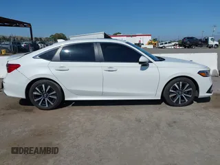 2024 Honda Civic EX z VIN 2HGFE1F74RH304237, wystawiony jako IAAI lot #42175076 z przebiegiem 24 618 mil mil oraz . Historia ofert i sprzedaży dostępna na DreamBid. Obrazek 14.