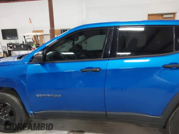 2019 Jeep Compass Sport with VIN 3C4NJCAB6KT649781, listed as a IAAI auction lot 41908611 with 117,479 mi miles and . Bid and sale history available at DreamBid. Image 14.