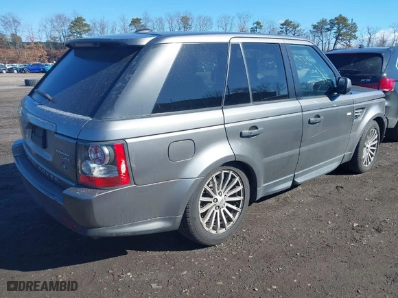 2011 Land Rover Range Rover Sport HSE with VIN SALSF2D41BA273728, listed as a IAAI auction lot 41687944 with 112,984 mi miles. Bid and sale history available at carsss.com. Image 4.