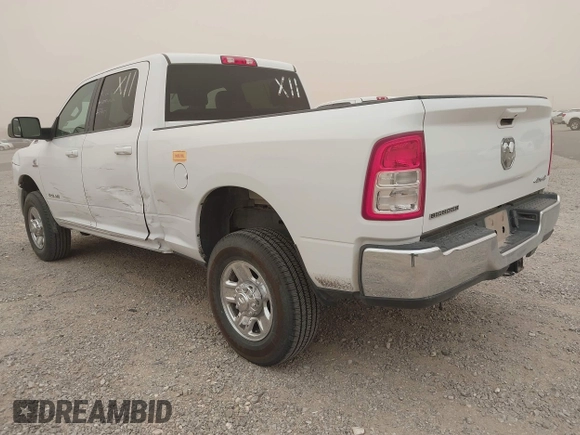 2022 Ram 2500 Big Horn with VIN 3C6UR5DL1NG235817, listed as a IAAI auction lot 41816835 with 44,895 mi miles. Bid and sale history available at carsss.com. Image 3.